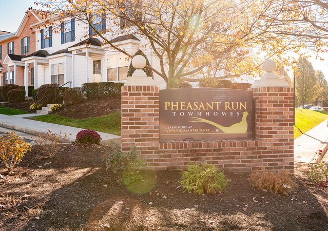 Pheasant Run Townhomes - Welcome Signage